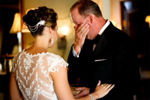 vestuvių fotografas pataria - nuotakos tėvo reakcija